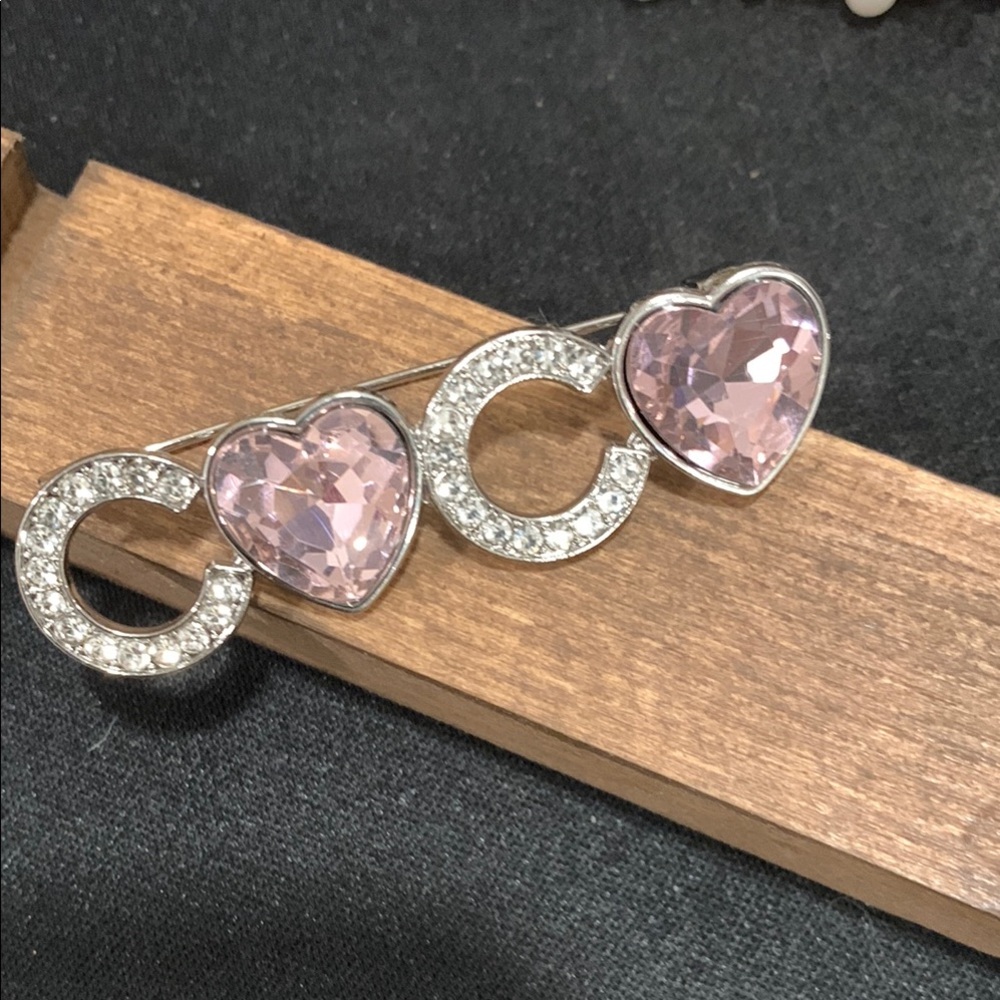 Elegant Pink Heart Crystal Brooch